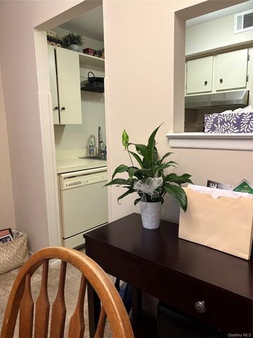 81 Rocky Point Yaphank Road 145, Rocky Point, NY 11778