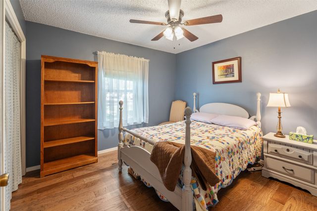 1906 Spring Valley Drive, Denton, TX 76208