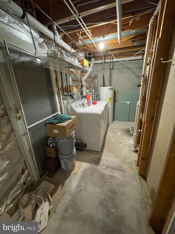 8571 BLACKFOOT CT, Lorton, VA 22079