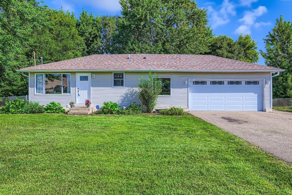 1021 Diffley Road, Eagan, MN 55123