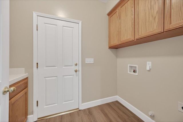 9935 N Ann Avenue, Fresno, CA 93720