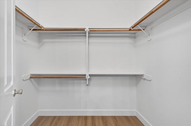 9935 N Ann Avenue, Fresno, CA 93720