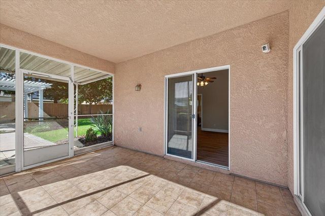 9935 N Ann Avenue, Fresno, CA 93720