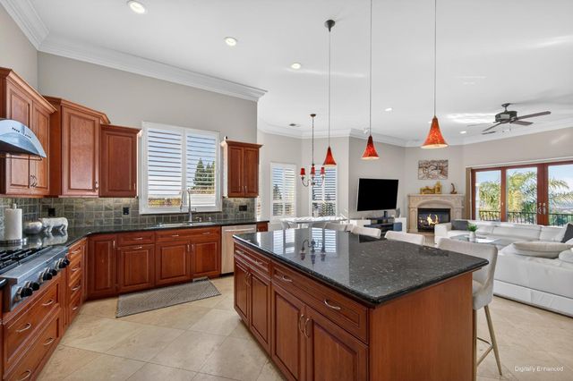 512 Montridge Way, El Dorado Hills, CA 95762