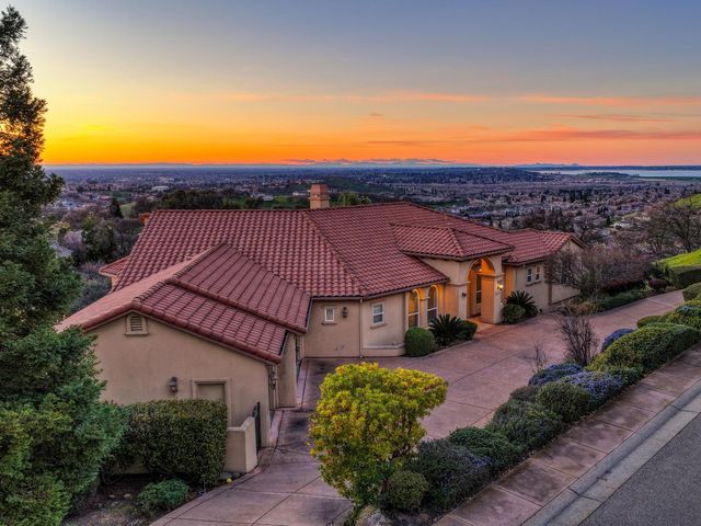 512 Montridge Way, El Dorado Hills, CA 95762