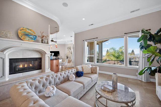 512 Montridge Way, El Dorado Hills, CA 95762