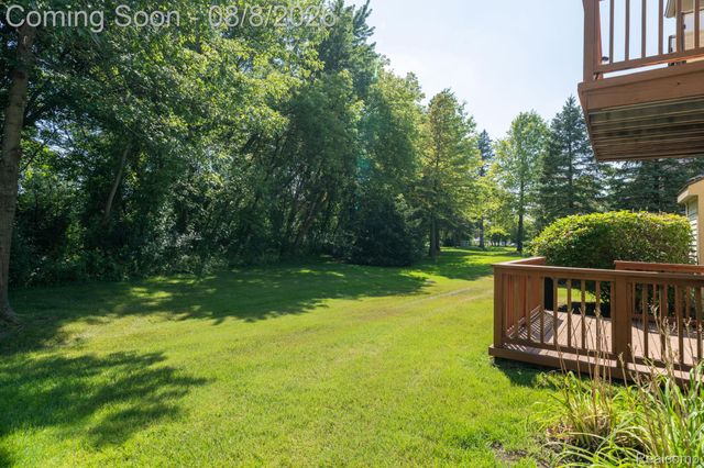 158 S Vista, Auburn Hills, MI 48326