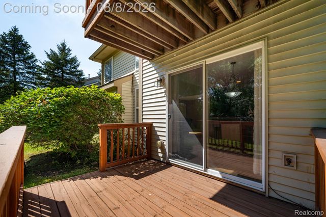 158 S Vista, Auburn Hills, MI 48326