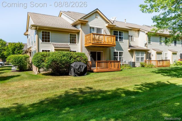 158 S Vista, Auburn Hills, MI 48326