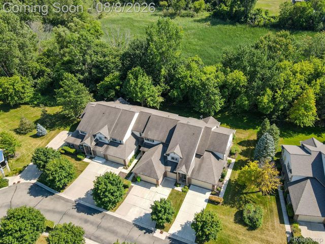 158 S Vista, Auburn Hills, MI 48326