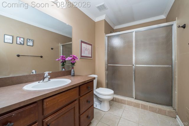 158 S Vista, Auburn Hills, MI 48326