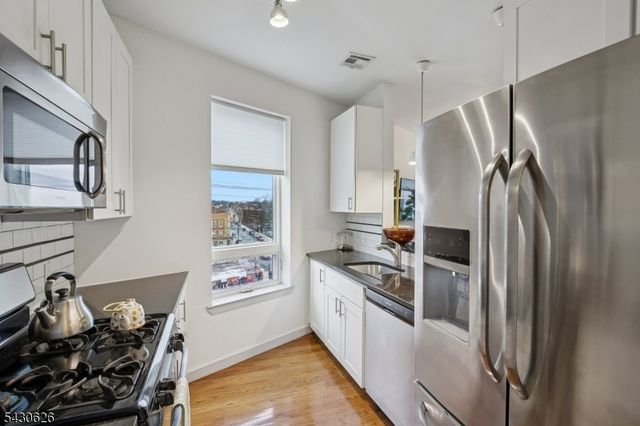 52 Lincoln Ave, City Of Orange Twp., NJ 07050
