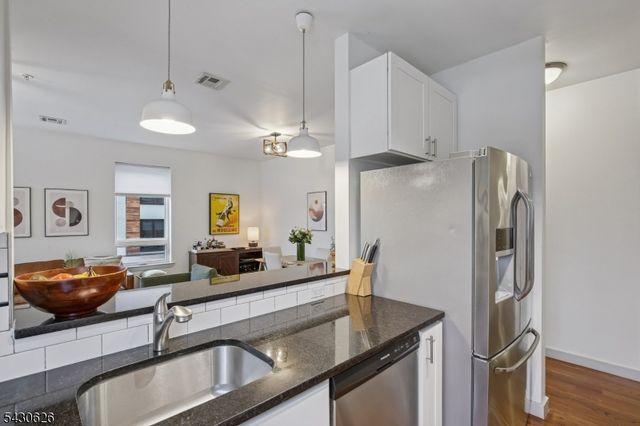 52 Lincoln Ave, City Of Orange Twp., NJ 07050