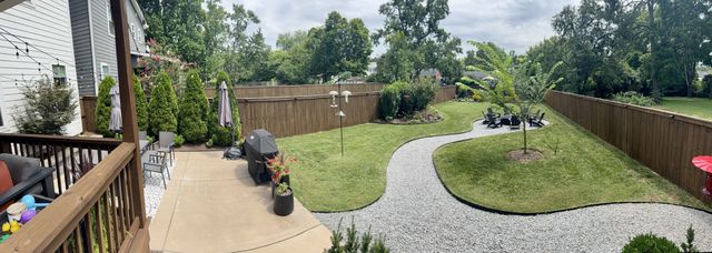 563 Highcrest Dr, Nashville, TN 37211