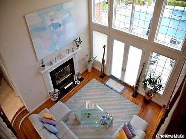 9 Kate Court, East Quogue, NY 11942