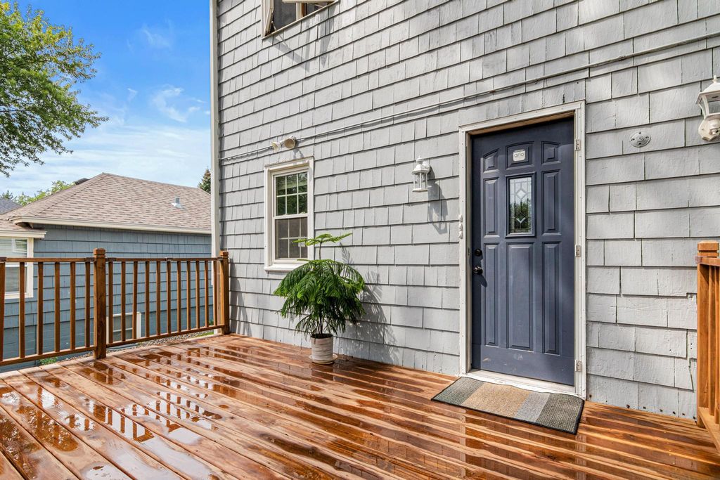60 Grove Street, Mahtomedi, MN 55115 — photo 2