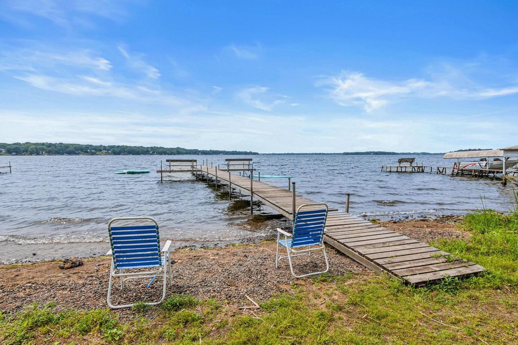 60 Grove Street, Mahtomedi, MN 55115 — photo 5