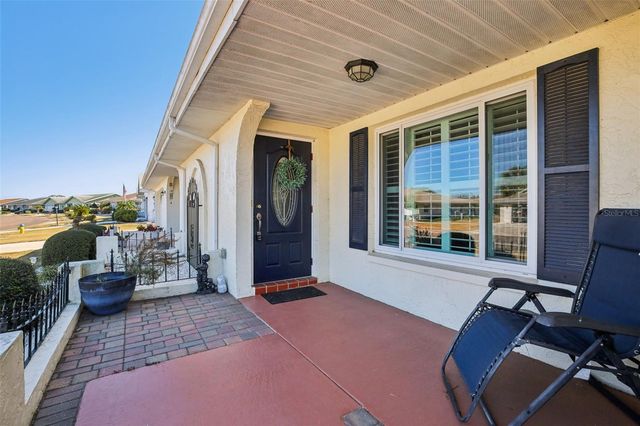 1640 BENTWOOD DRIVE, Sun City Center, FL 33573