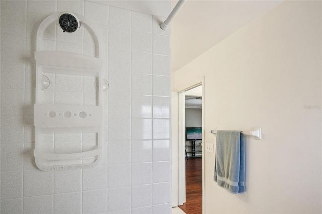 1640 BENTWOOD DRIVE, Sun City Center, FL 33573