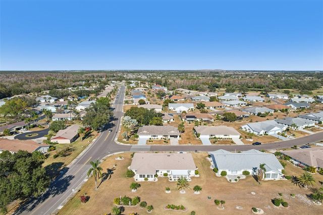 1640 BENTWOOD DRIVE, Sun City Center, FL 33573