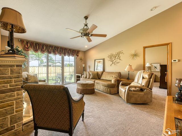 1611 Tony Court, Monroe, MI 48162
