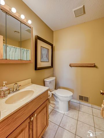 1611 Tony Court, Monroe, MI 48162