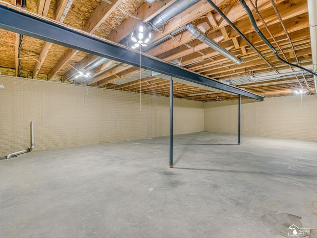 1611 Tony Court, Monroe, MI 48162
