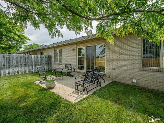 1611 Tony Court, Monroe, MI 48162