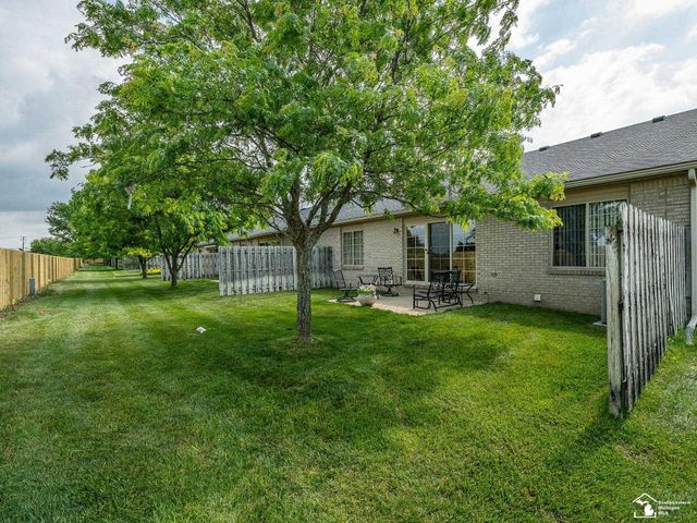 1611 Tony Court, Monroe, MI 48162
