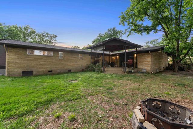 25 Harding Dr., Searcy, AR 72143