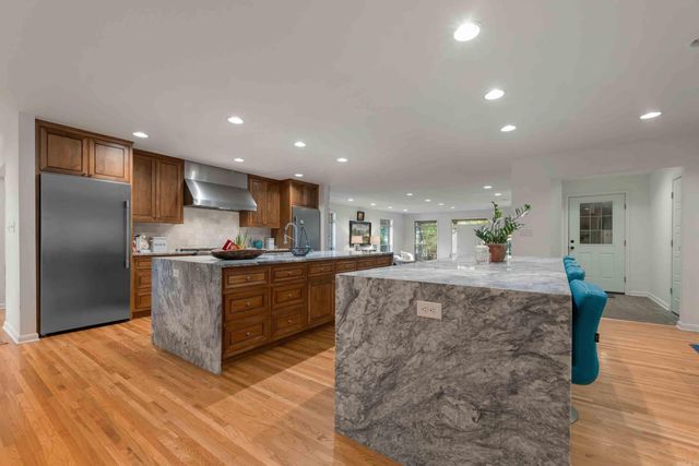 25 Harding Dr., Searcy, AR 72143
