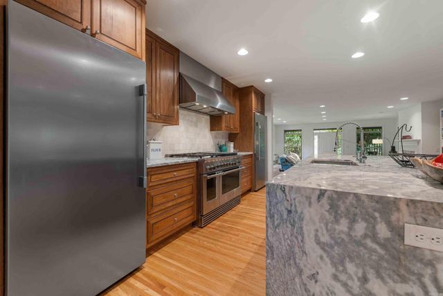 25 Harding Dr., Searcy, AR 72143