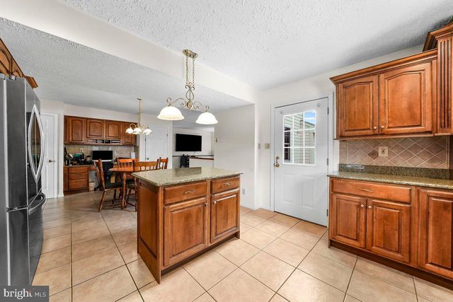 11 SWEETGUM CT, Marlton, NJ 08053