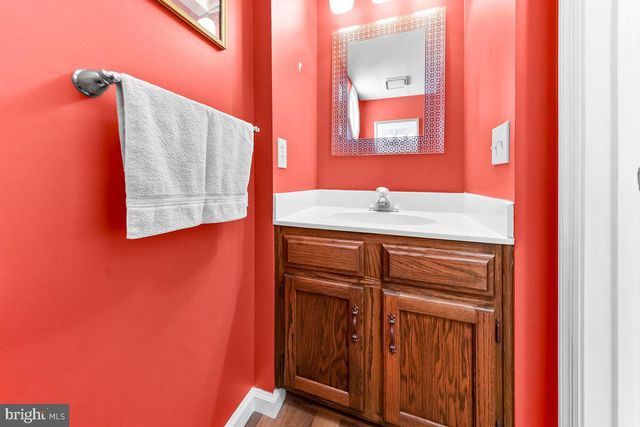 11 SWEETGUM CT, Marlton, NJ 08053