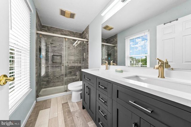 11 SWEETGUM CT, Marlton, NJ 08053