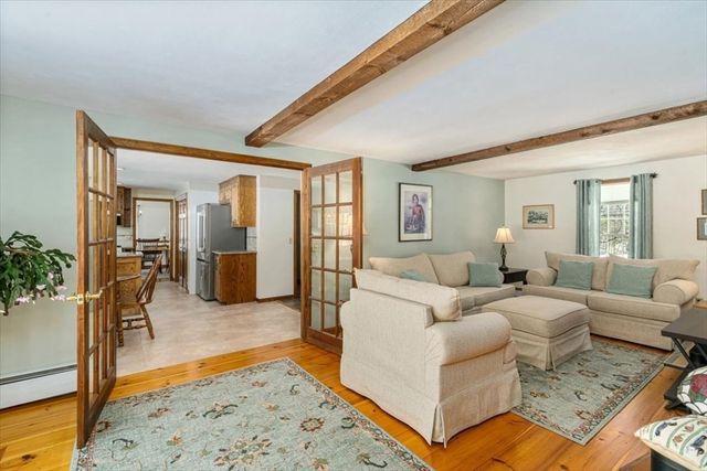 34 Ballard Road, Derry, NH 03038