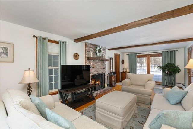 34 Ballard Road, Derry, NH 03038