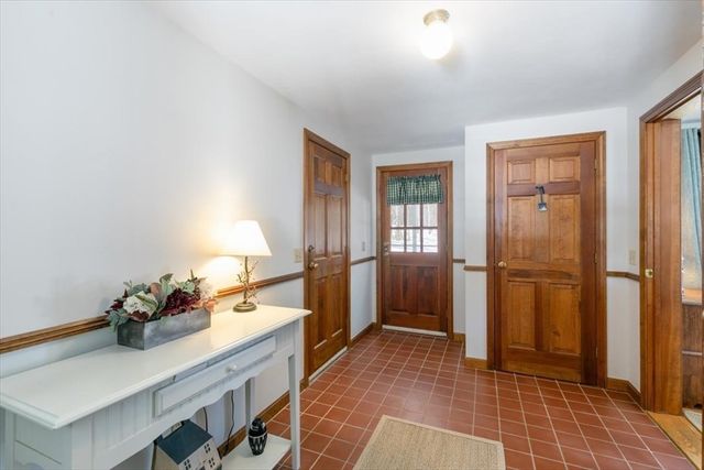 34 Ballard Road, Derry, NH 03038