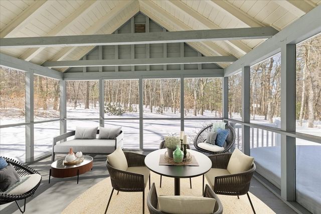 34 Ballard Road, Derry, NH 03038