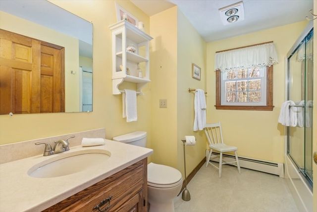 34 Ballard Road, Derry, NH 03038