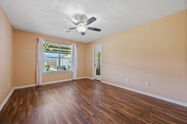 3330 Red Cedar Drive, Baytown, TX 77521