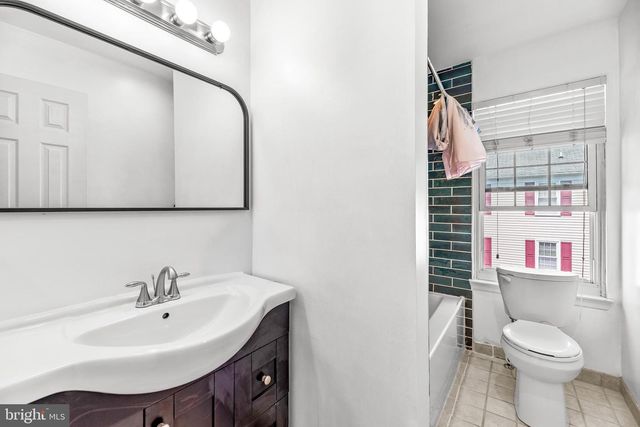 2460 YARMOUTH LN, Crofton, MD 21114