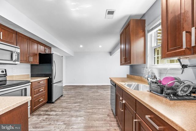 2460 YARMOUTH LN, Crofton, MD 21114