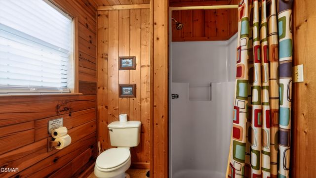 1629 Pinewood Way, Sevierville, TN 37862