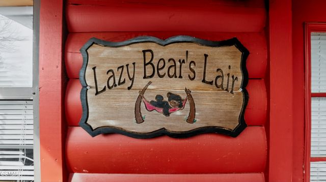 1629 Pinewood Way, Sevierville, TN 37862