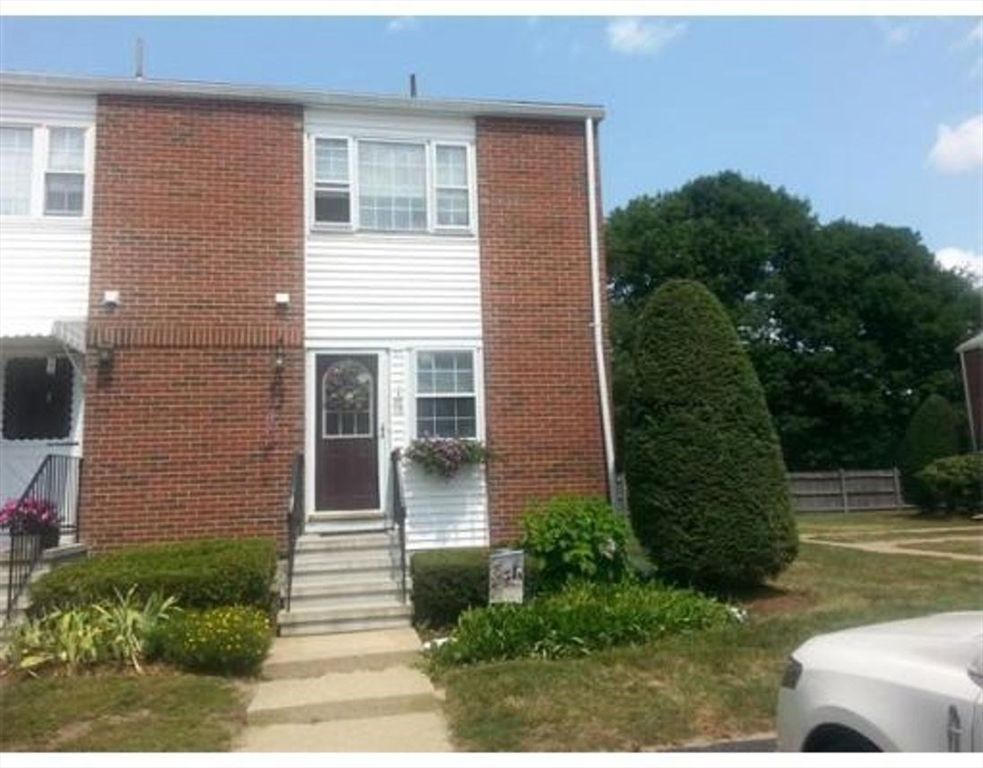 41 Foundry St 22-10, Easton, MA 02375