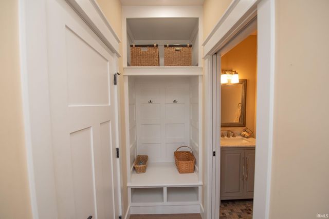 420 Catherwood Dr Apt 1, West Lafayette, IN 47906