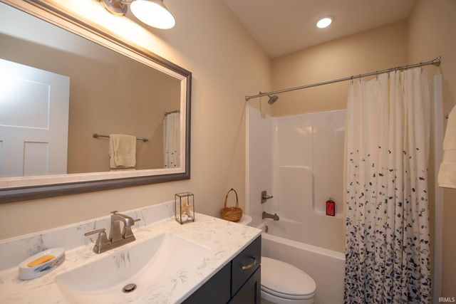 420 Catherwood Dr Apt 1, West Lafayette, IN 47906