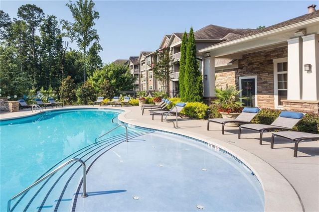 11000 Lakefield Place 07002, Johns Creek, GA 30097