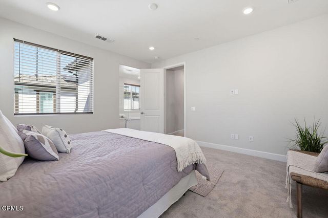 3067 Harrison Lane, Simi Valley, CA 93065